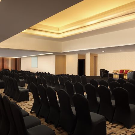ג'קרטה Grandkemang Hotel מראה חיצוני תמונה
