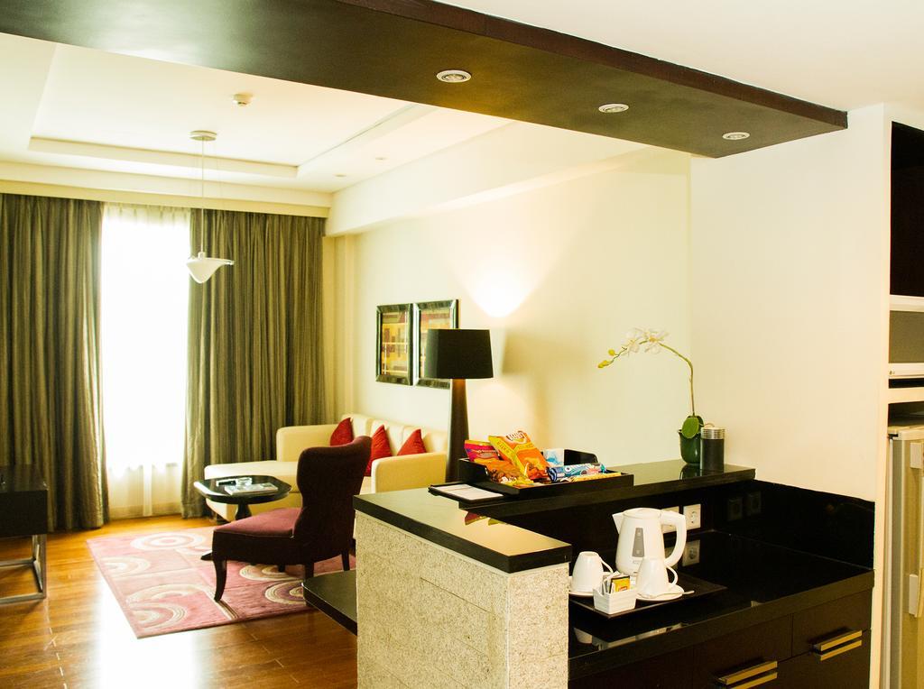 ג'קרטה Grandkemang Hotel מראה חיצוני תמונה